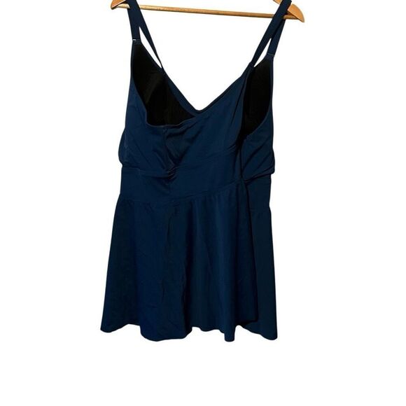 Torrid Wire-Free Racerback Tankini Top Size 6X DD/F torrid size 6 plus size swim - Picture 4 of 8